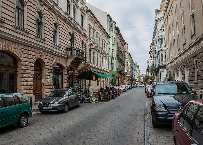 Sunny Budapešť