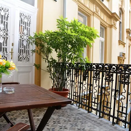 Sunny Apartment Budapest