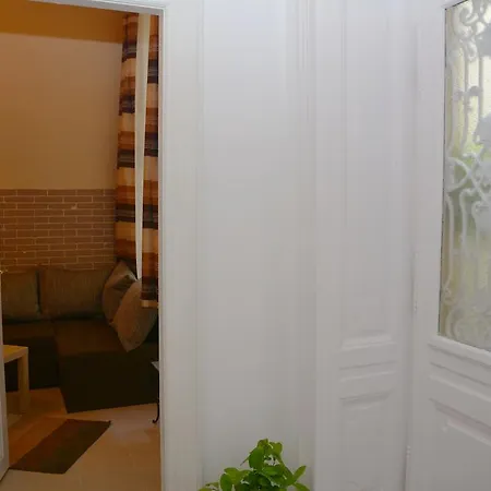 Sunny * 布达佩斯